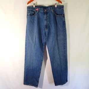 POLO Ralph Lauren Classic Fit Men's Jeans Sz 40 Med Wash Straight Leg Casual